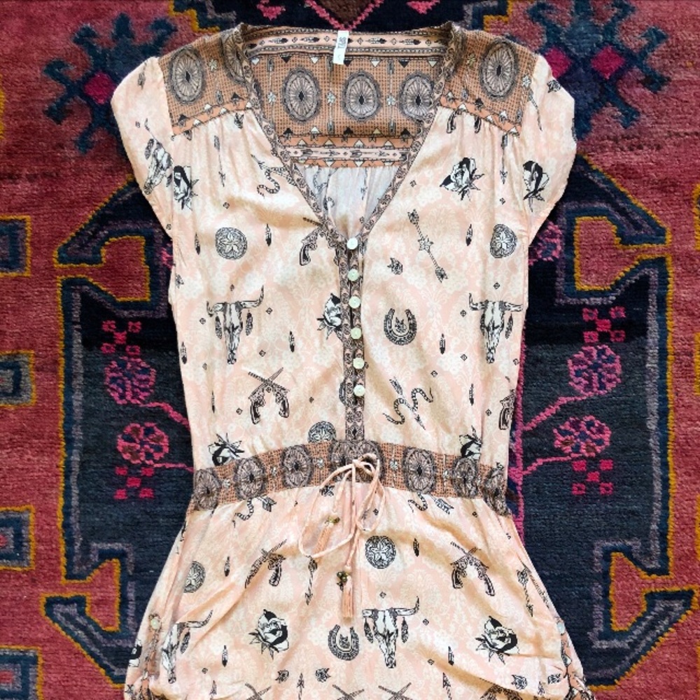 Spell Coyote Playsuit ♥️ size small - Picture 4 of 7